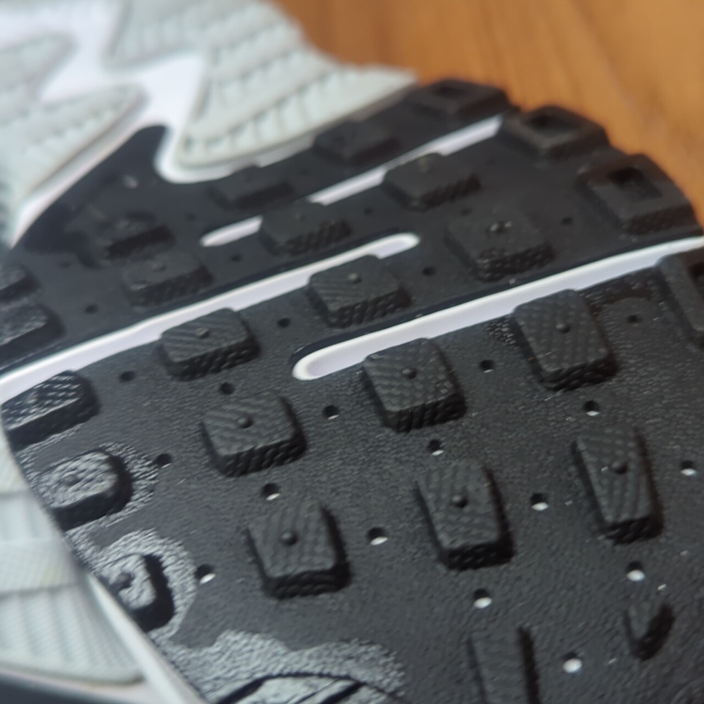 Nike Air Max White and Black Sneakers - Picture 10 of 15